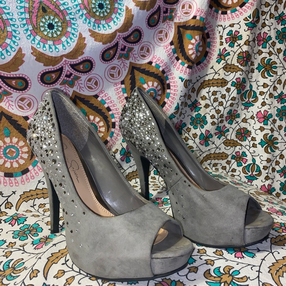 Jessica Simpson Gray Suede Peep-Toe Heels